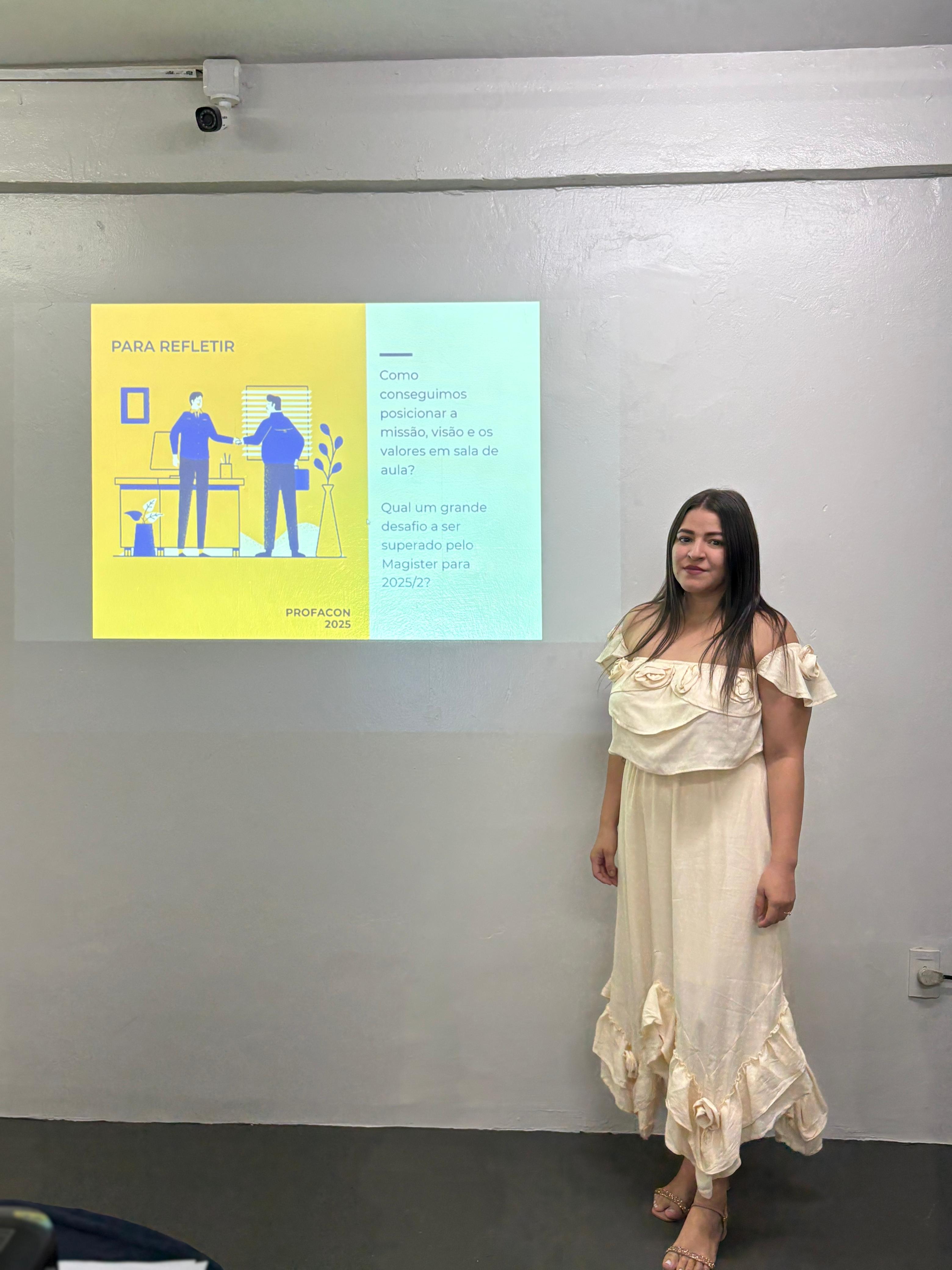 Aline Marinho, Gestão Escolar